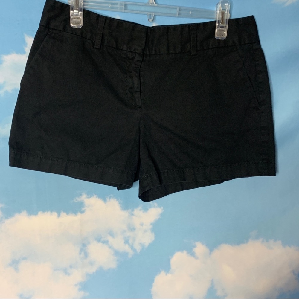 Loft- Black Shorts size 6 - Picture 1 of 10